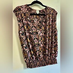 Roan + Ryan Evereve Sleeveless Blouse, Black and Pink Floral, Size L